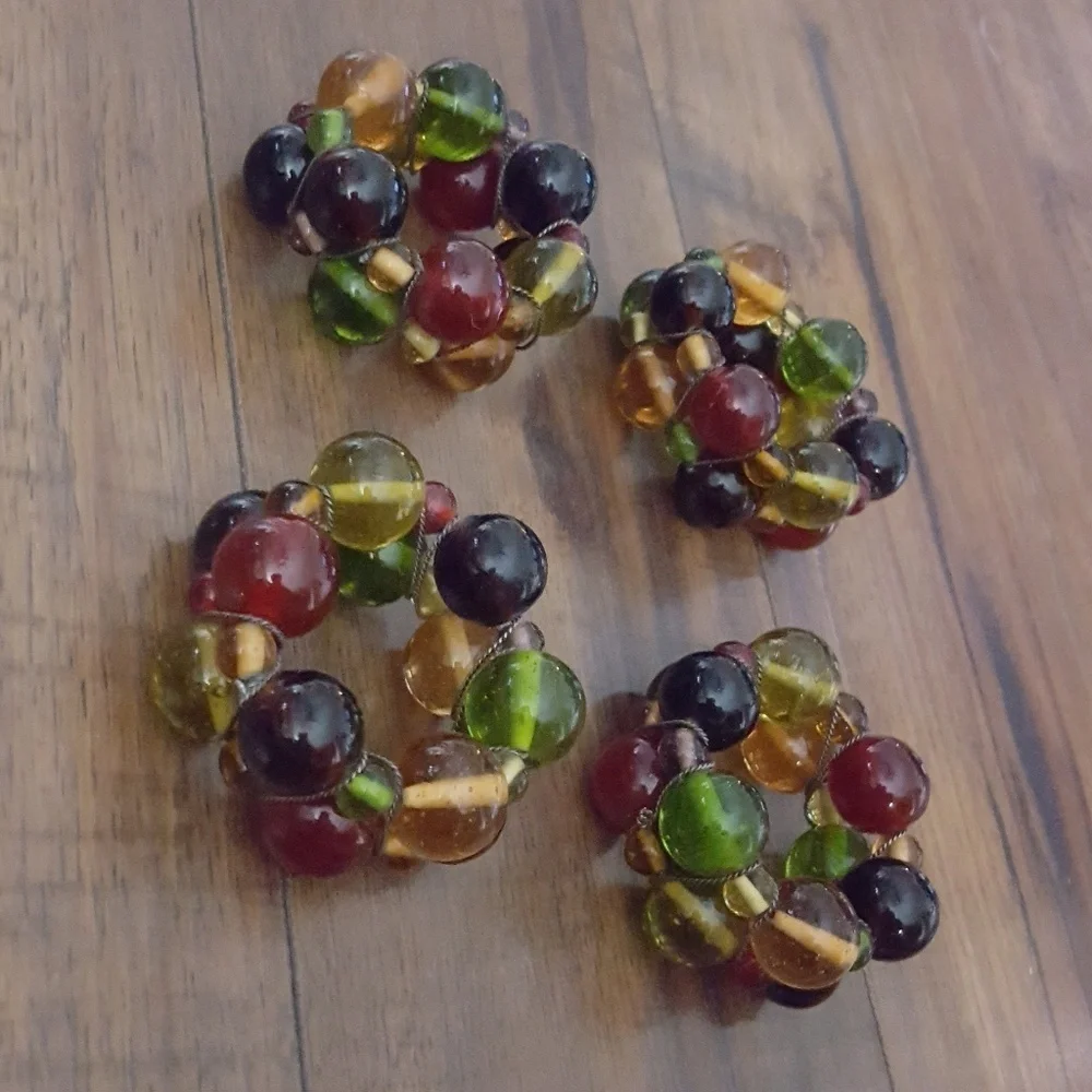 Vintage  - Set of 4 Colored Glass Napkin Rings‎